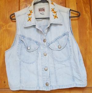 Denim vest with daisys